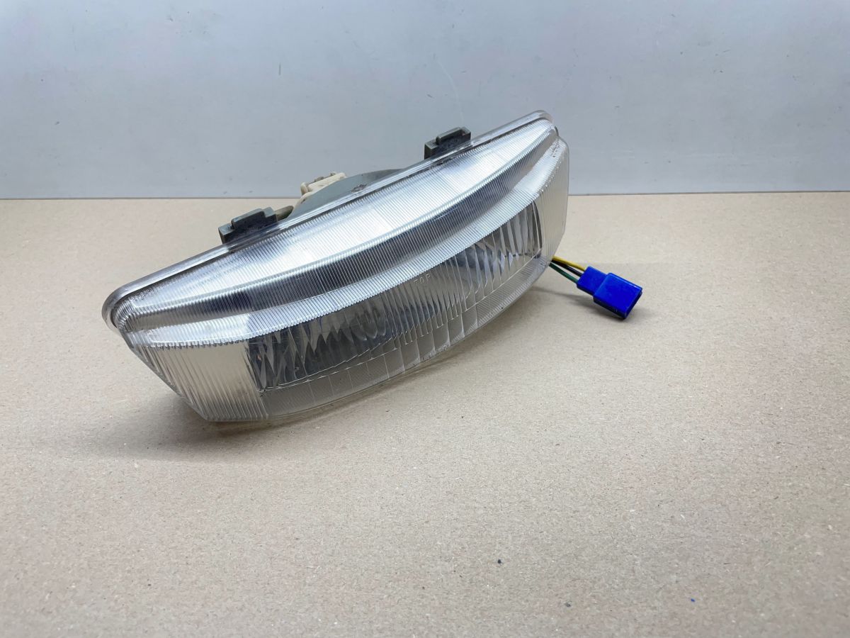 Itteco Shark TR50 - original Scheinwerfer Licht Lampe vorne headlight  (72-1)