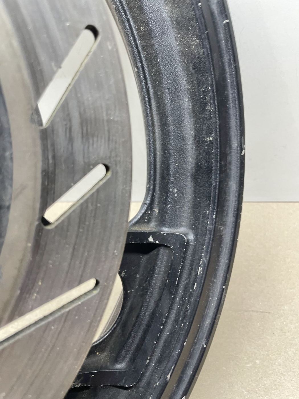 Yamaha FZ 400 FZ 600 - Felge vorne 16 X 2.50 F-27 Vorderrad Reifen Felge (118-V)
