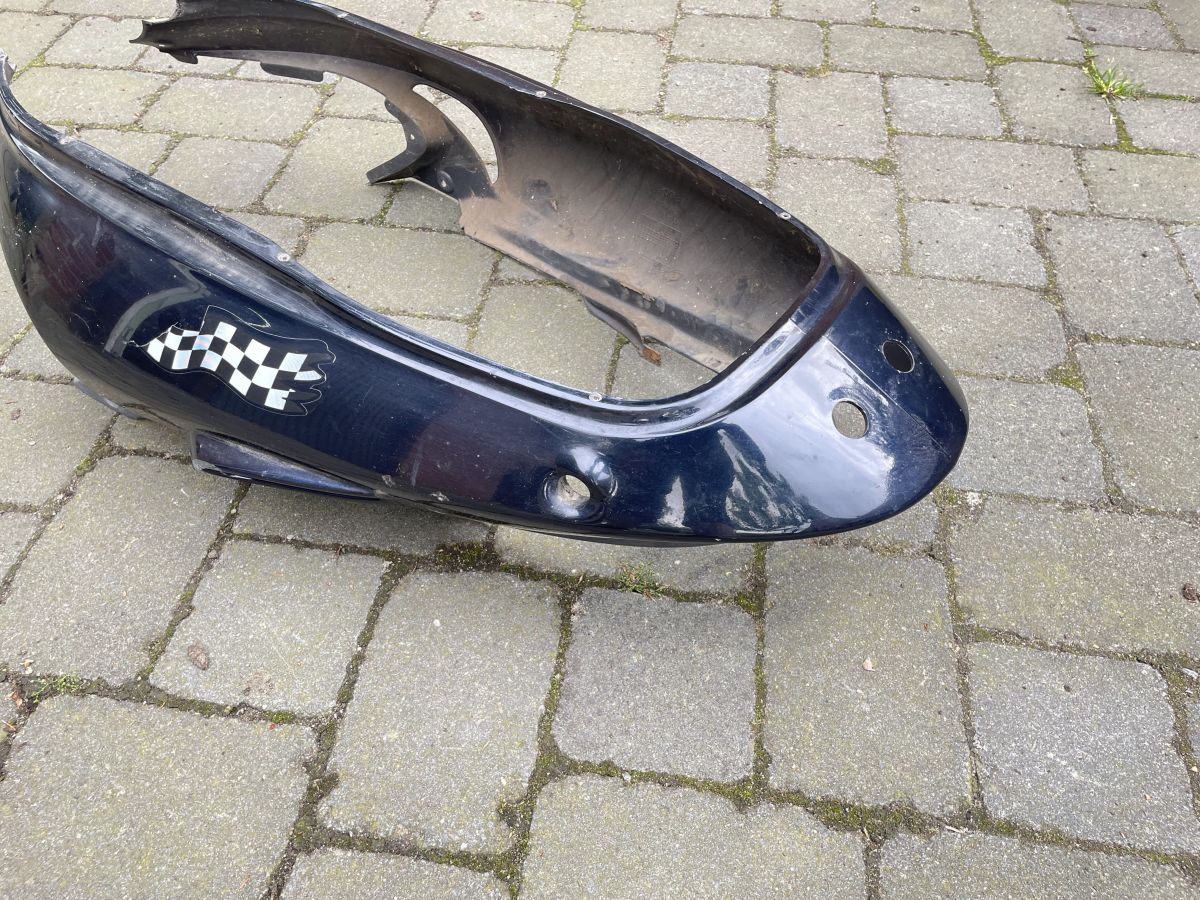 Aprilia Leonardo 125 - Heck Verkleidung Abdeckung Backe fairing (97-2)