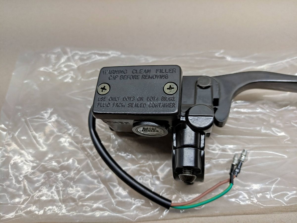 Pegasus R50X SKY TGB Bullet - ORIGINAL Bremspumpe Bremshebel Bremse (40-15)