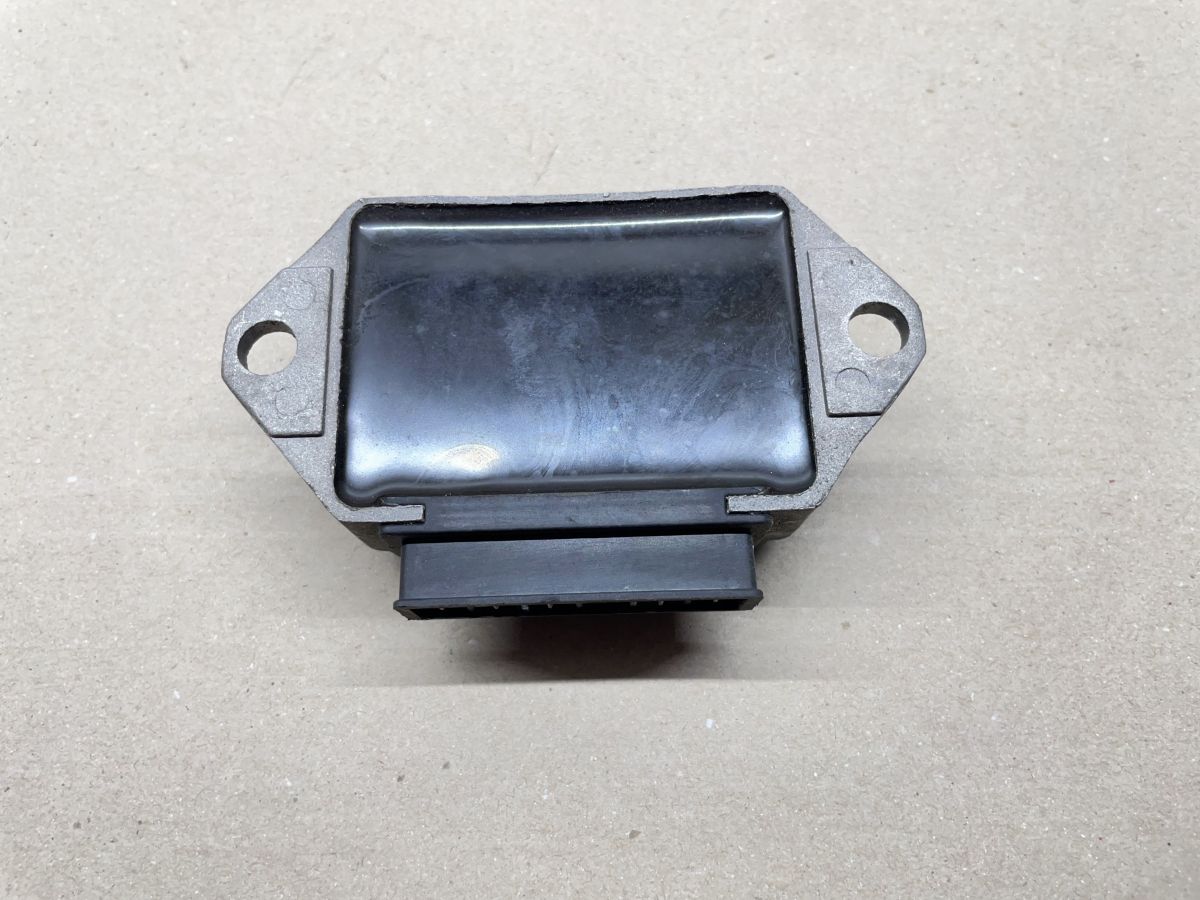Piaggio Sfera RST 50  - Nachbau Gleichrichter Spannungsregler (102-7)