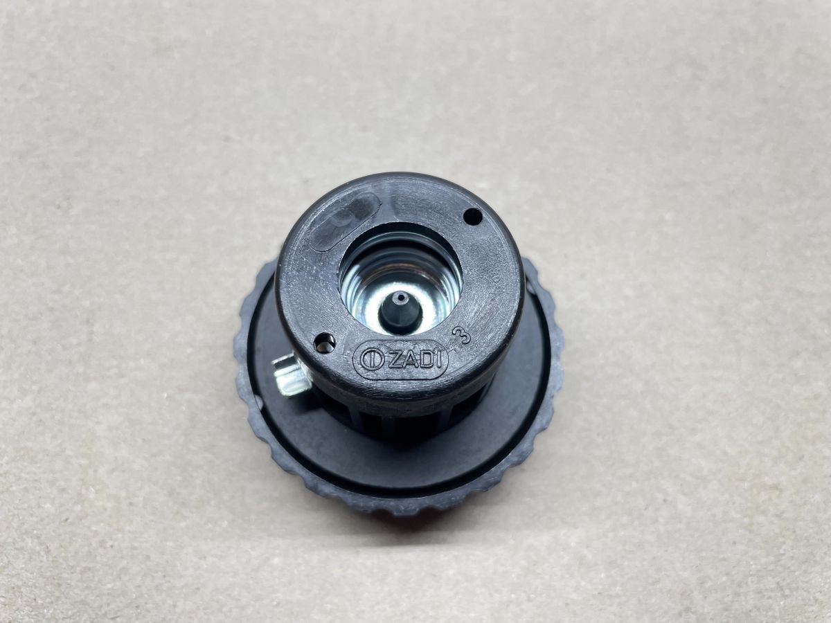 Tankdeckel 60mm ORIGINAL ZADI - Vespa PK 50 XL / PK 125 XL / PX 125 E  (94-218)
