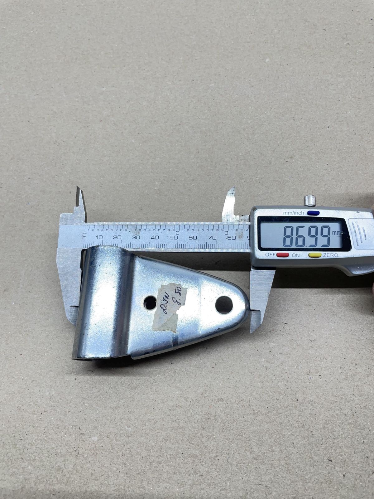 Peugeot 103 SP / TSA  - Lampenhalter NOS Scheinwerferhalter Halterung (39-34)