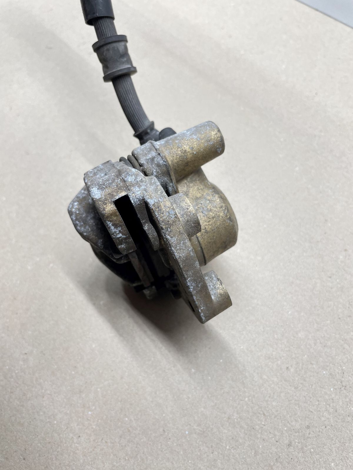 Itteco Shark TR50 - Bremse vorne Bremspumpe Bremszange Bremsleitung   (72-1)