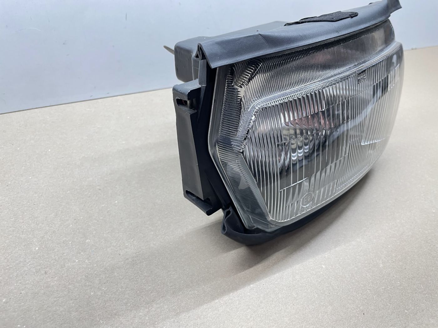 Suzuki GSX 600 F - Scheinwerfer Koito Licht Lampe vorne headlight (118-1)