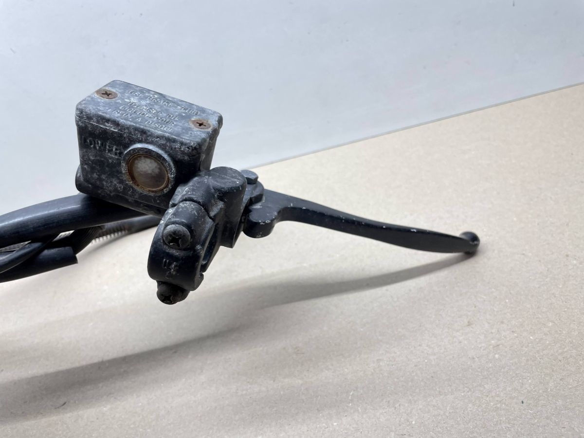 Itteco Shark TR50 - Bremse vorne Bremspumpe Bremszange Bremsleitung   (72-1)