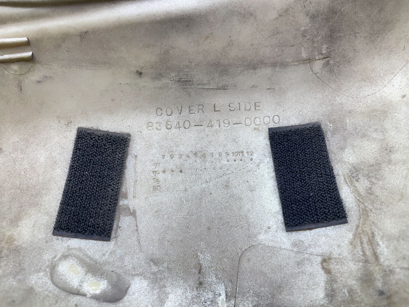 Honda CM 185 T / CM 200T - Seitenteil links Verkleidung Abdeckung (118-V)