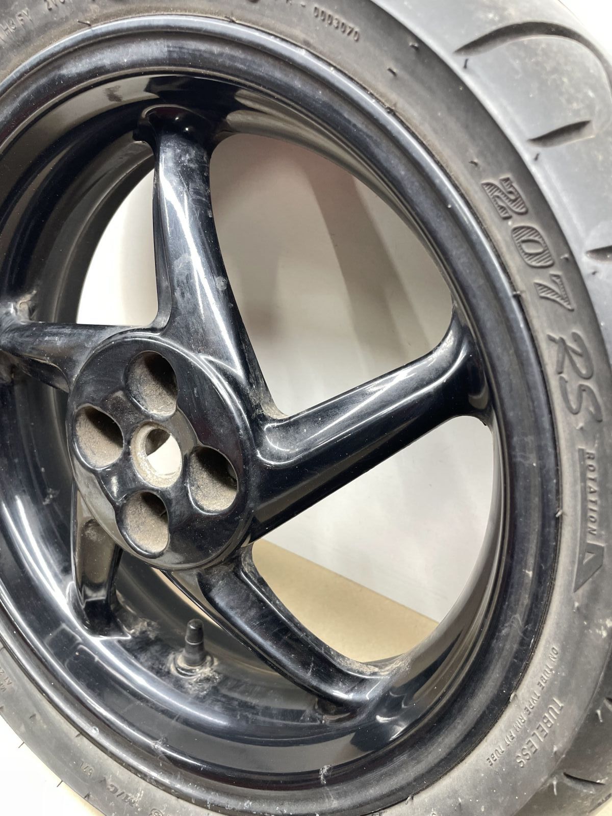 Honda X8R  - Hinterrad Reifen Felge hinten wheel 119)