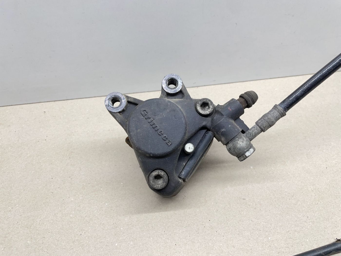 Atala Byte RT10 - Bremse vorne Bremshebel Bremspumpe Bremszange (102-17)
