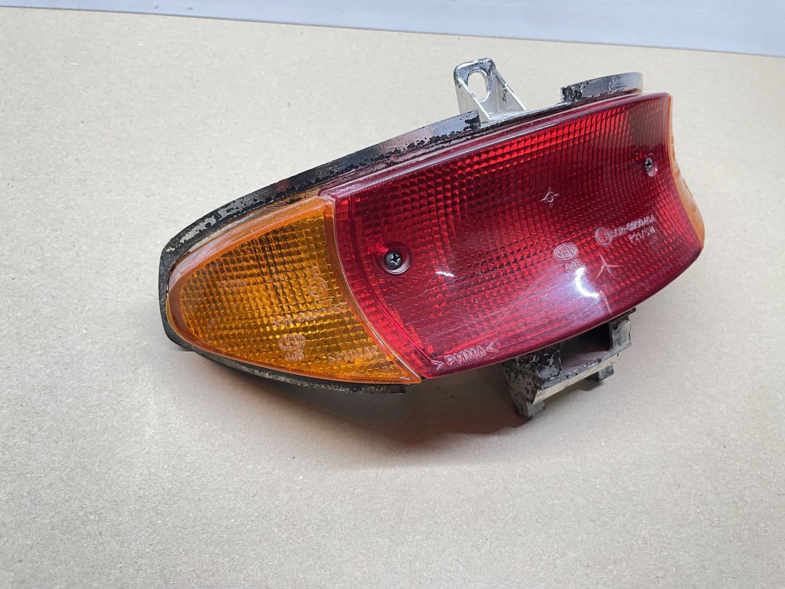 Hercules Splinter / Peugeot Speedake - CEV Rücklicht Blinker hinten (81)