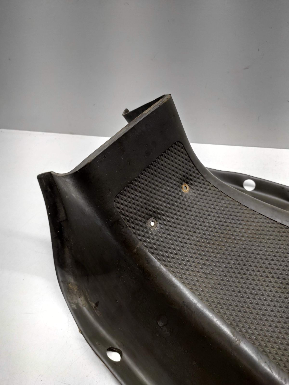 Vespa Cosa 200 FL - original Trittbrett Mitte Abdeckung Verkleidung ! --(35)