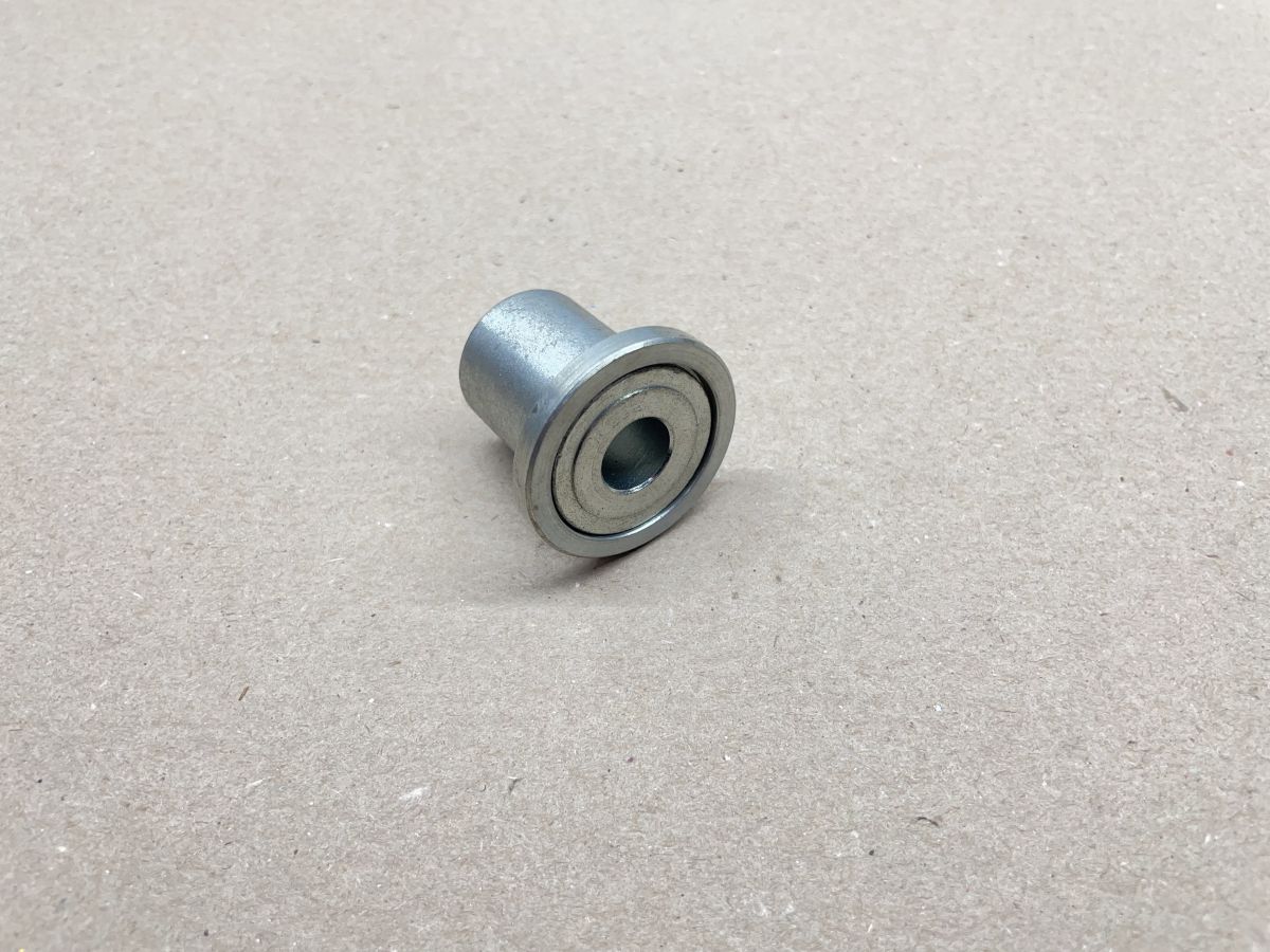 KTM Bora 25 50 - ORIGINAL Distanzsrolle Hinterrad NOS Haltescheibe (39-37)