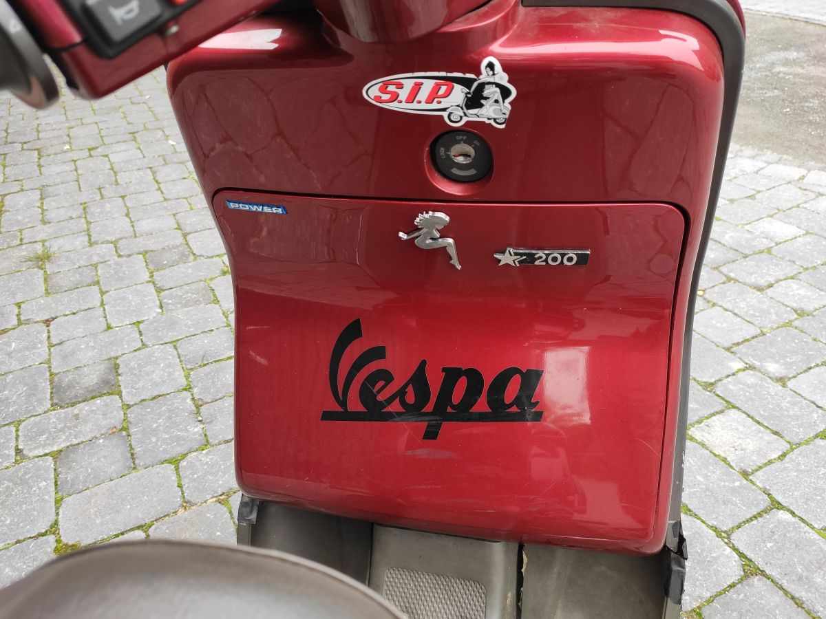 Vespa Cosa 200 FL - Handschuhfach Verkleidung Abdeckung Innenraum ! -- (35)