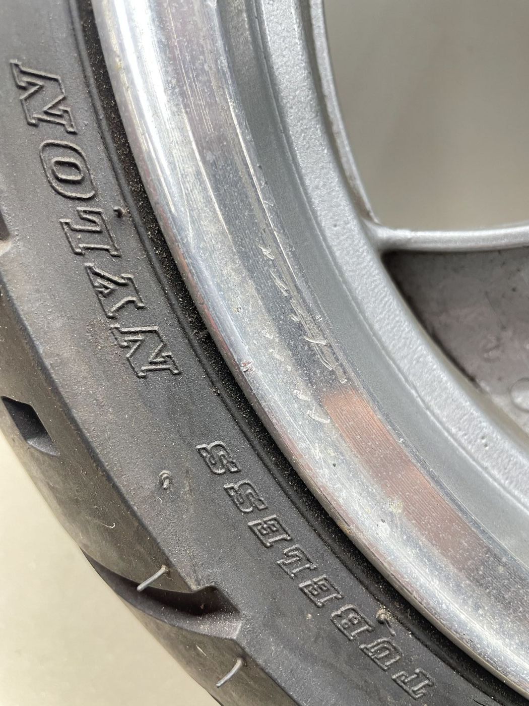 Lifan S-Ray 50  - Vorderrad Reifen Felge vorne wheel (102-12)