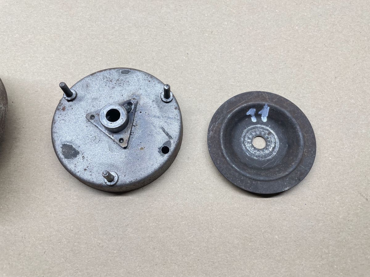 Piaggio Ciao Si Bravo Mofa - Kupplung Glocke Grundplatte Schleuderbacken  (W7)