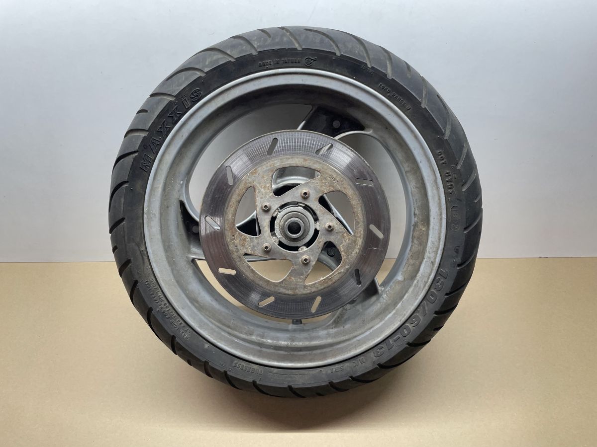 Piaggio TPH 50 - Vorderrad Reifen Felge vorne wheel (84-7)