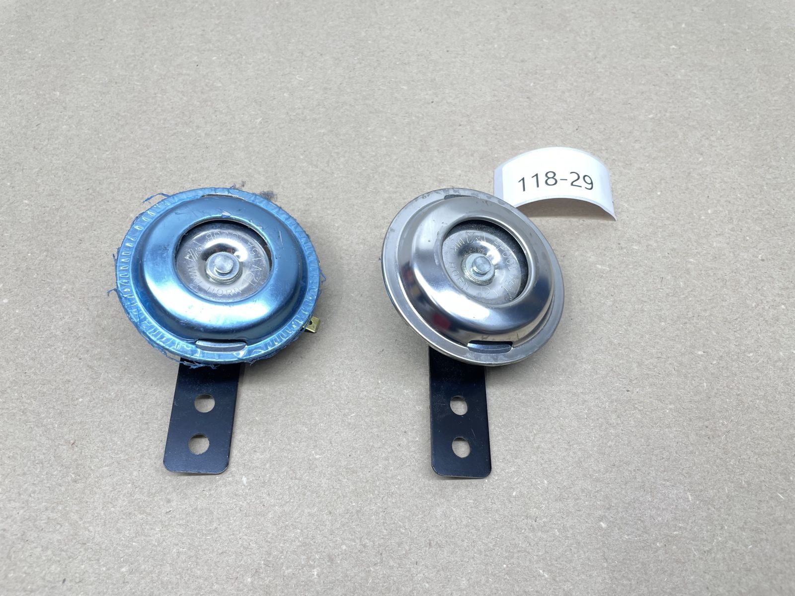 2x Hupe 12V Universal 70mm klein laut Motorrad Moped Quad Horn (118-25)