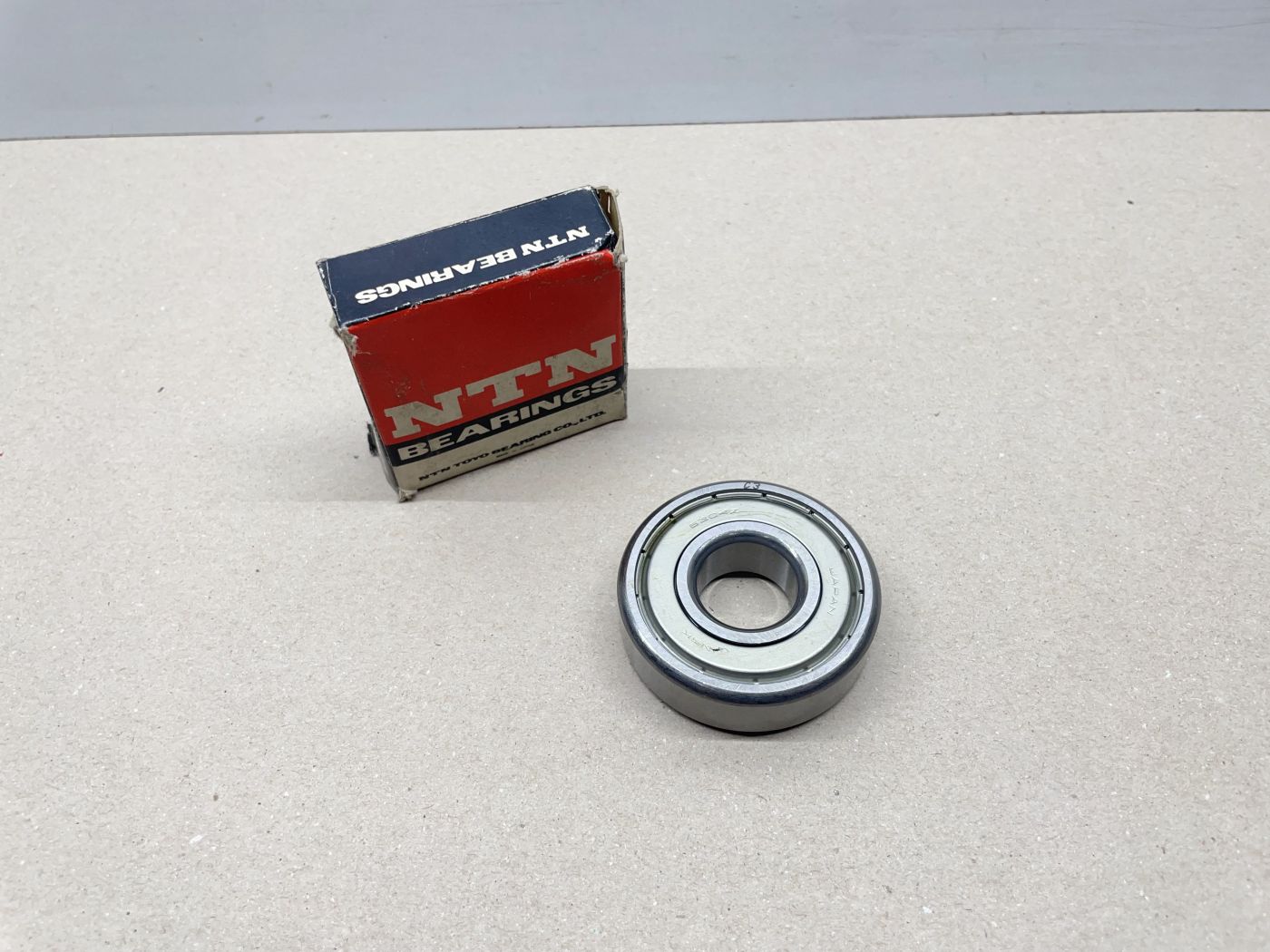 NTN Rillenkugellager 6304Z Innen Ø 20mm Außen Ø 52mm Breite 15mm  (39-49R)