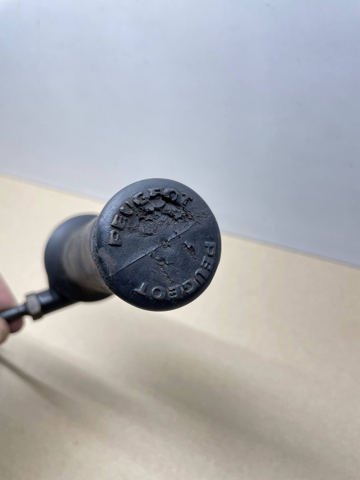 Hercules Splinter / Peugeot Speedake - Gasgriff + Verteiler Gaszug Ölzug (81)