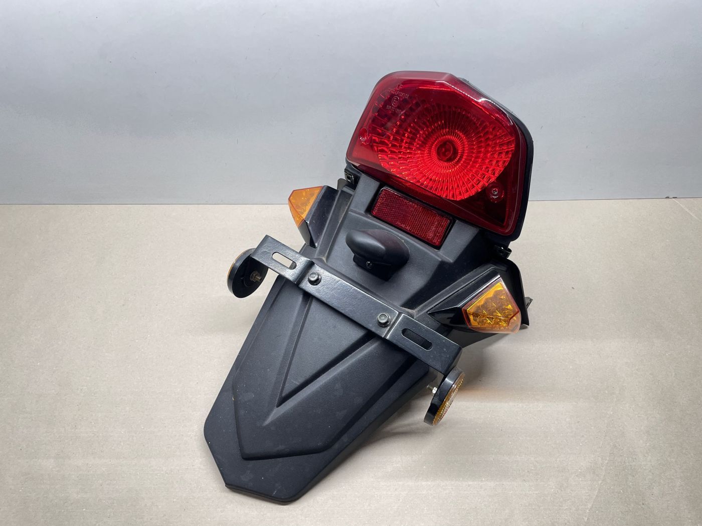 Lifan S-Ray 50 Rücklicht Blinker Spritzschutz Verkleidung Reflektor NEU  (102-12)