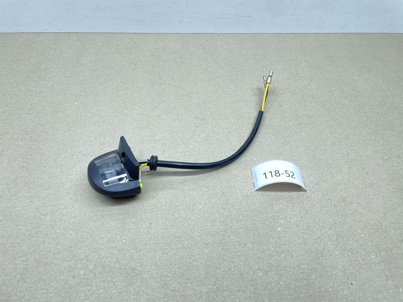 Kennzeichenbeleuchtung 12V Jute P001 - Peugeot Speedfight 3 Citystar Kisbee (118-26)
