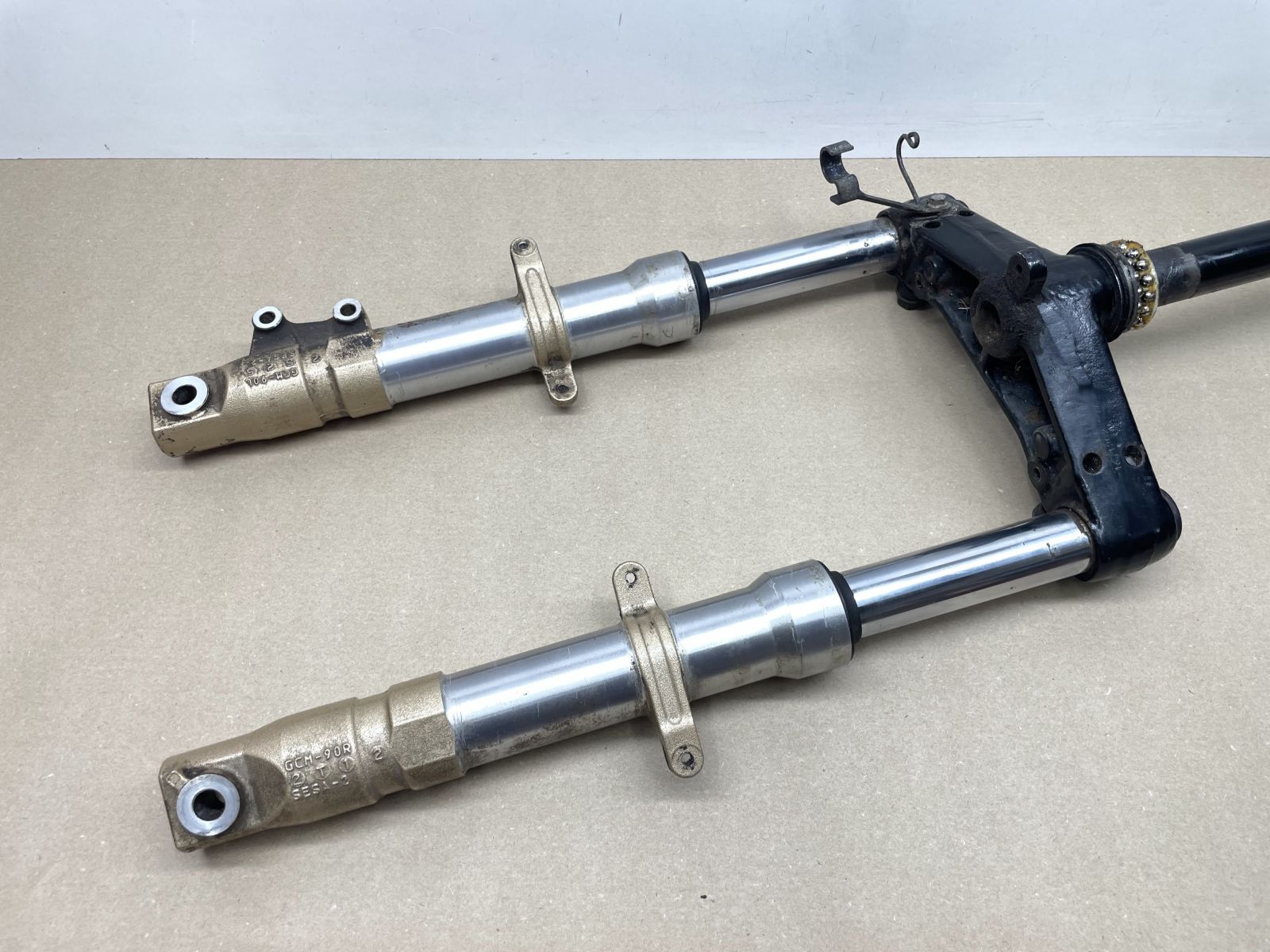 Honda X8R- original Gabel Stoßdämpfer Federung fork  (119)