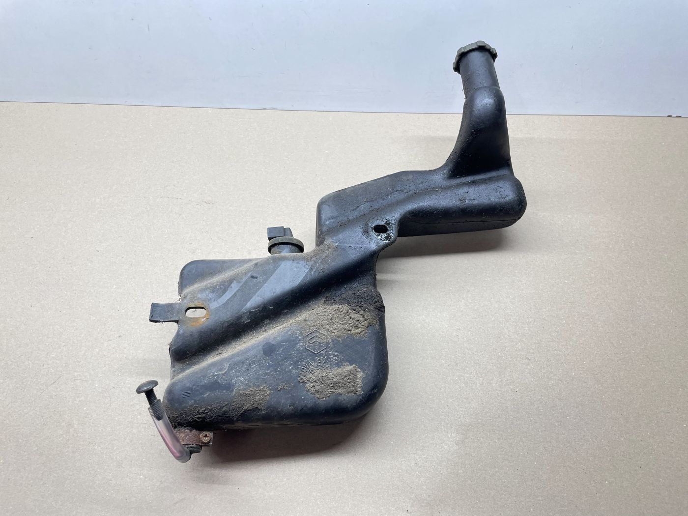 Piaggio NRG MC3  - original Öltank oiltank Öltankstopfen Deckel (111)