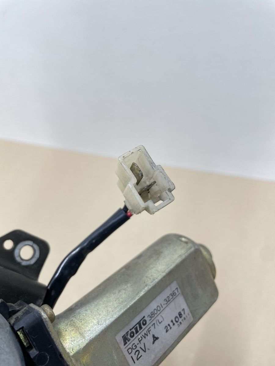 Suzuki GSX 1100 F - Stellmotor Windschutzscheibe Windschild windshield  (118-9)