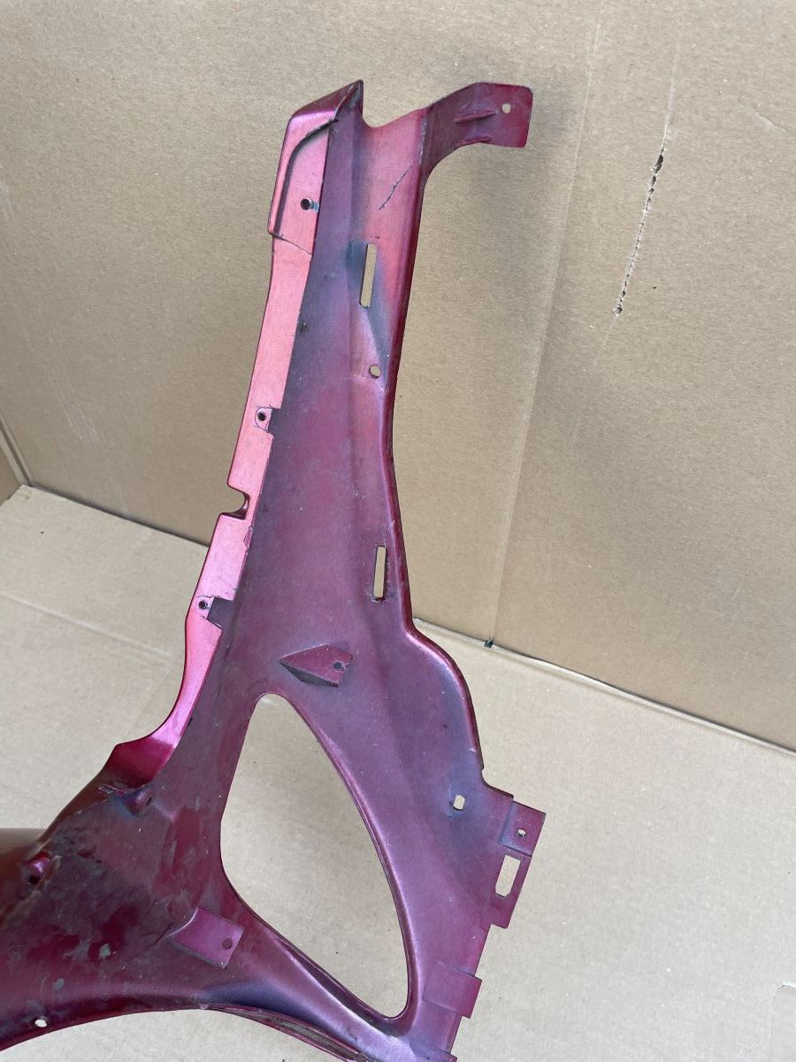 Benelli Velvet 125  Verkleidung vorne Scheinwerfer Seitenteil fairing (102-V-RO)