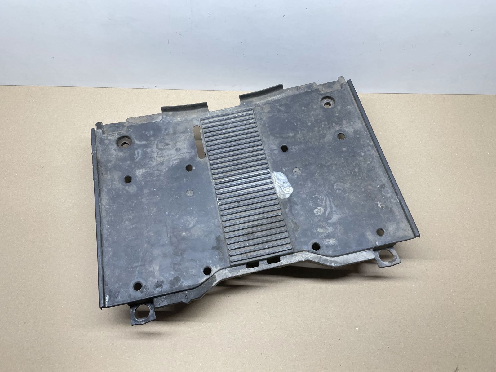 Peugeot SC50 - Trittbrett Fußablage Abdeckung Verkleidung fairing  (H9)