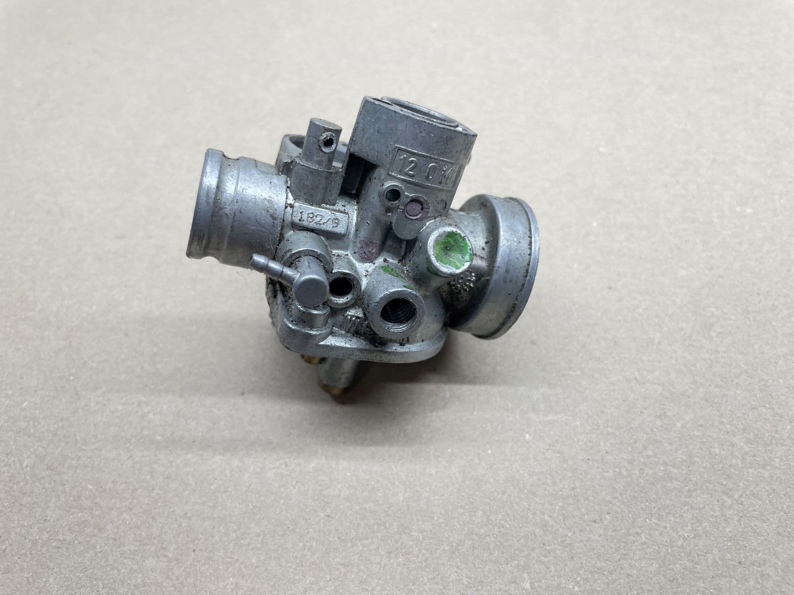 Piaggio Zip, Sfera, TPH - ORIGINAL Weber 12OM Vergaser carburetor Vespa ET2 (W8)