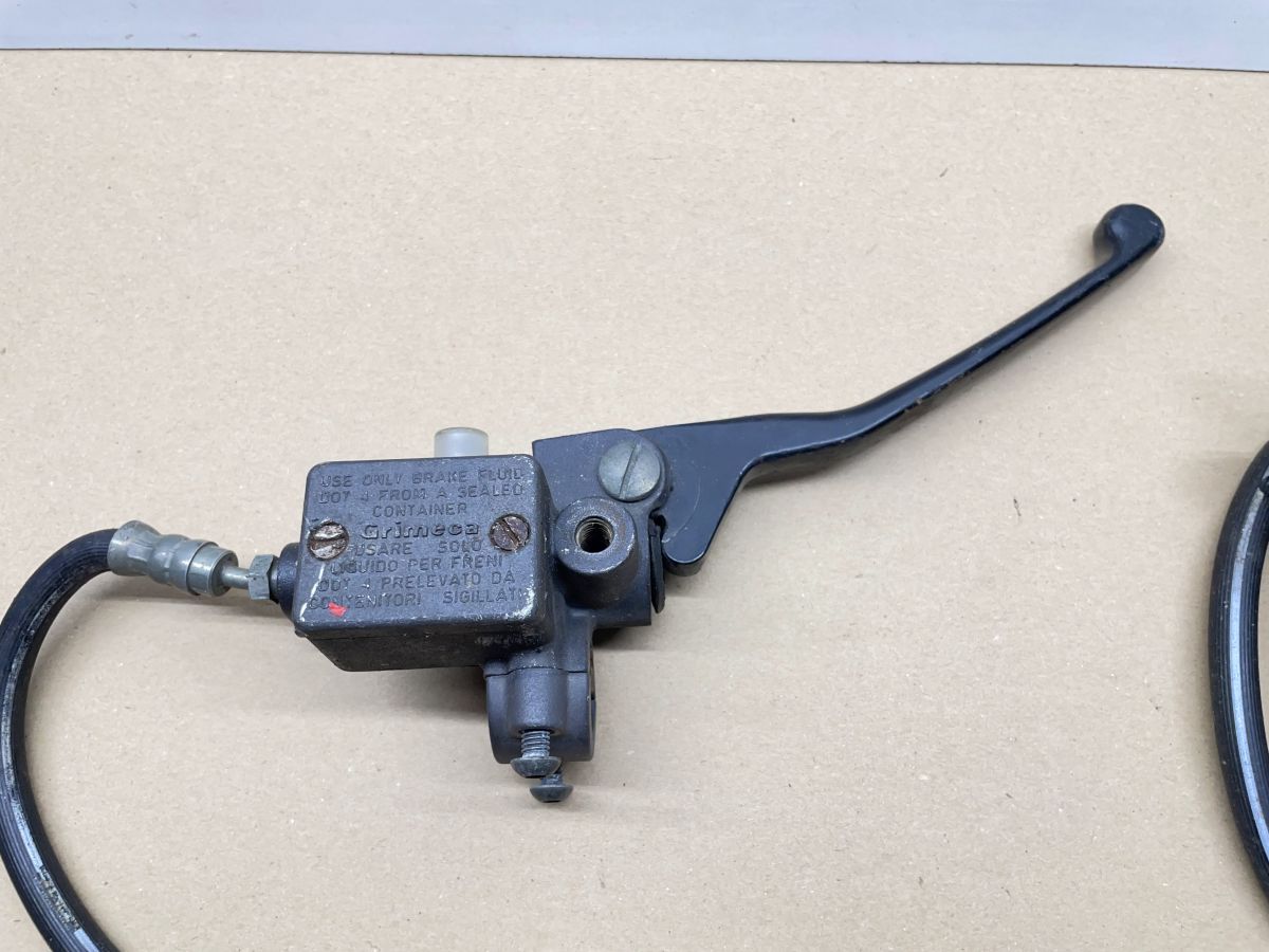 MBK Nitro 50 - Bremse vorne Brembo Bremszange Grimeca Bremspumpe (84-3)
