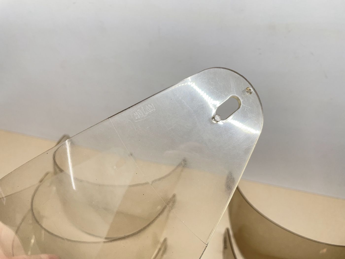 7x Nolan Helmvisier Klar / Getönt Schutzvisier Helm NOS Mofa Moped Roller (106)