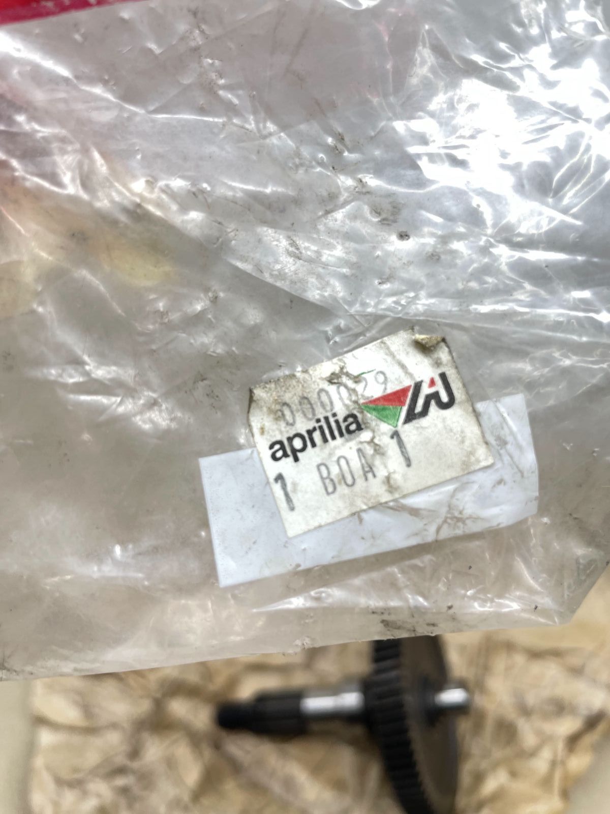 Aprilia Habana Mojito SR50 - Getriebeausgangswelle 64Zähne transmission shaft (118-23)