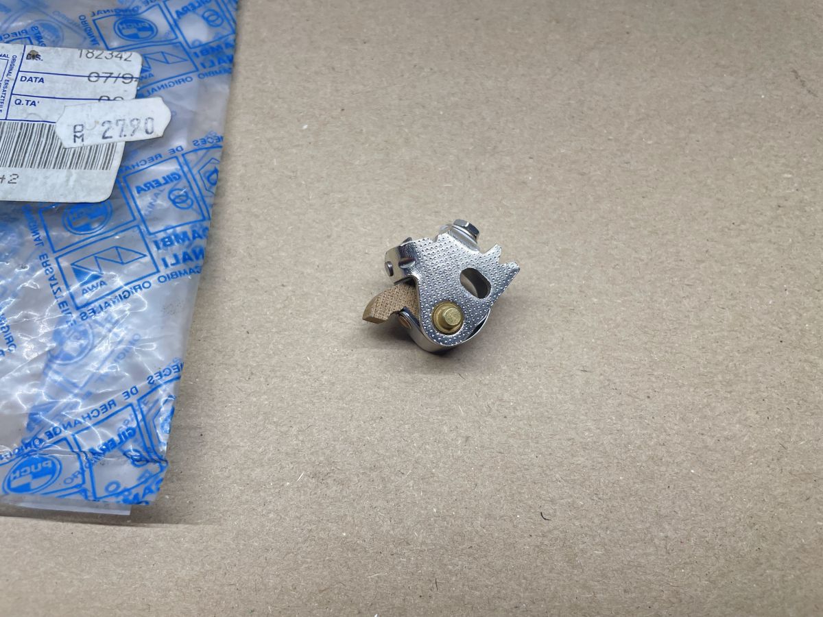 Vespa PX 125 150 200 (alt) - ORIGINAL Zündkontakt 182342  NEU NOS (W7)