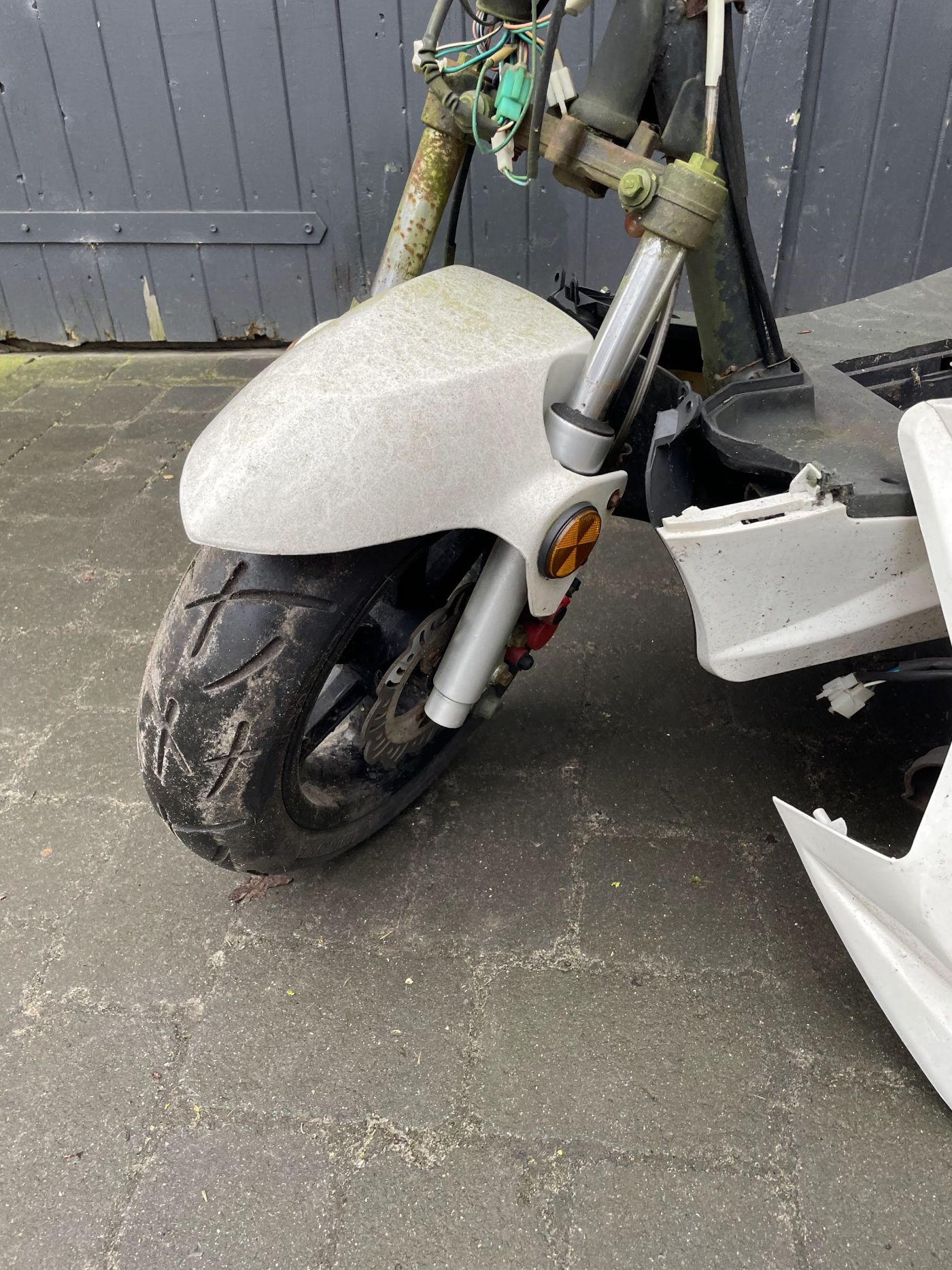 Longjia LJ125T-A Raptor - Kotflügel Verkleidung Abdeckung vorne Spritzschutz  (109-2)