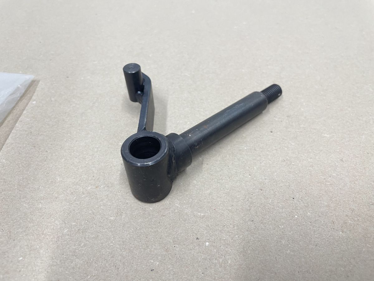 LEM Condor / Cayman - Achsschenkel rechts fusello steering gear spindle (118-8)