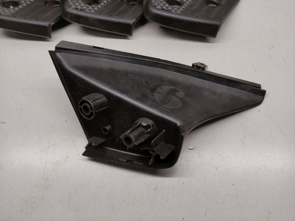 Yamaha Slider MBK Stunt  - Fußablage Sozius Trittbrett Rechts NEU (38-7)