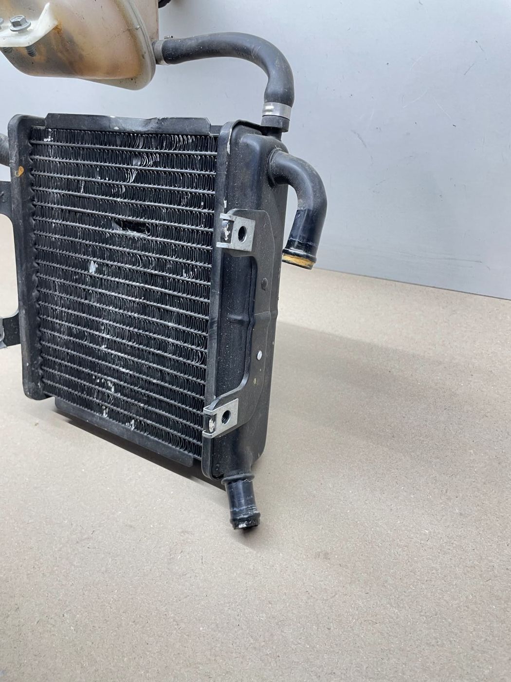 Aprilia SR50 Ditech - Kühler Wassertank Wassetankdeckel  (109-6)