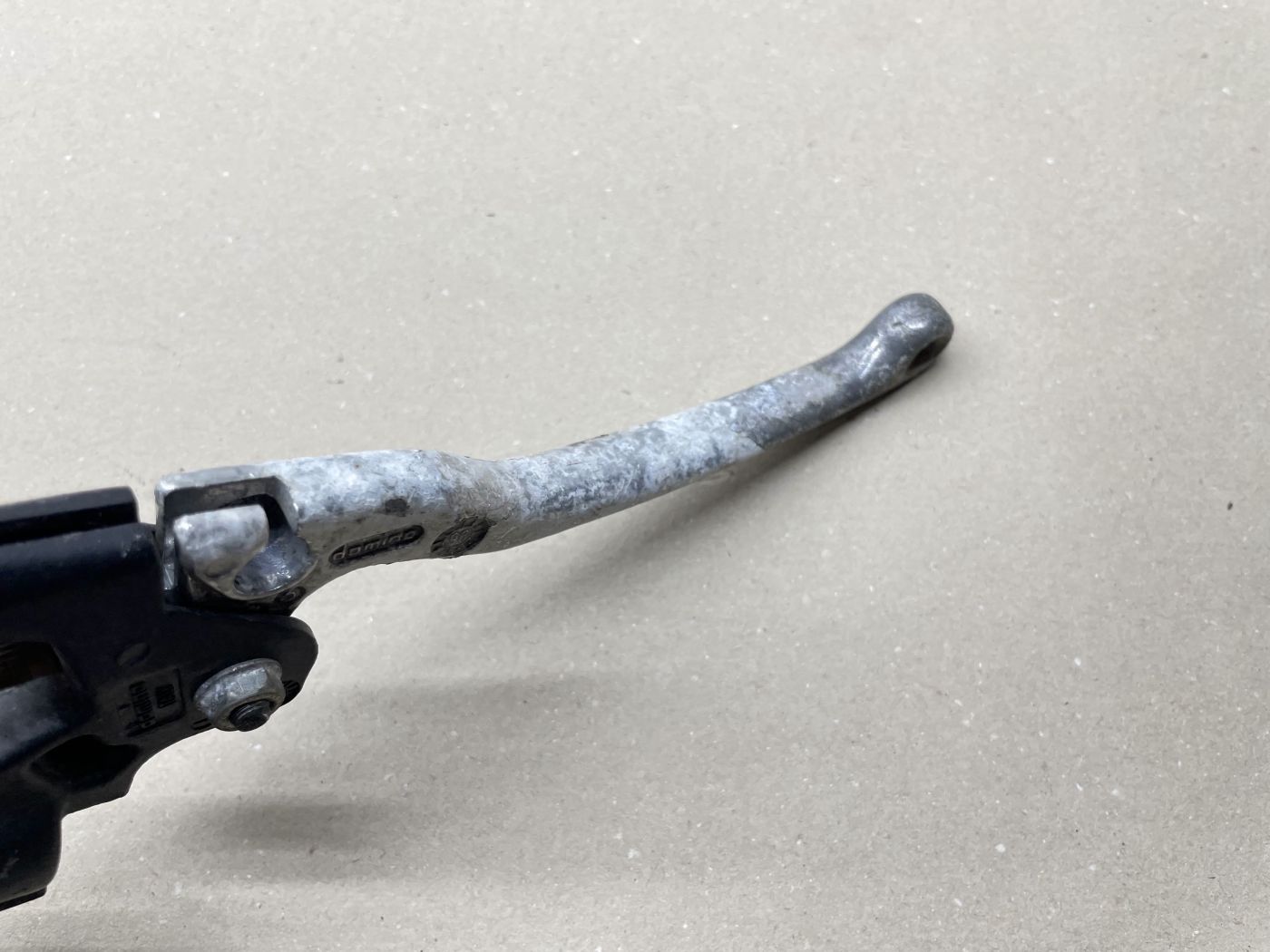 Aprilia Gulliver 50 - Bremsarmatur links Bremshebel Bremse Hinterrad Lenker (102-10)