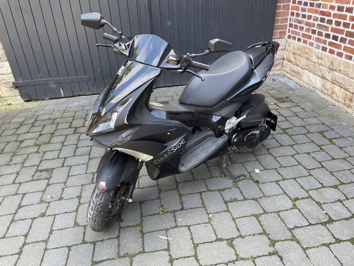 Peugeot JetForce C-Tech 50  Tachoverkleidung Lenker Abdeckung fairing (100)
