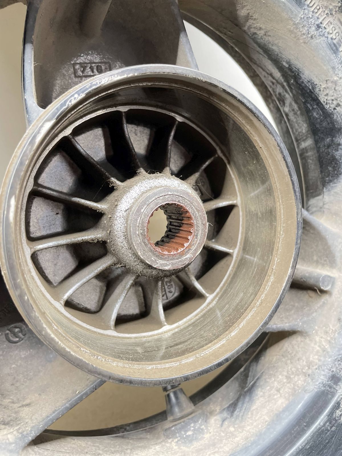 Hercules Splinter / Peugeot Speedake  Hinterrad Felge Reifen hinten wheel (81)