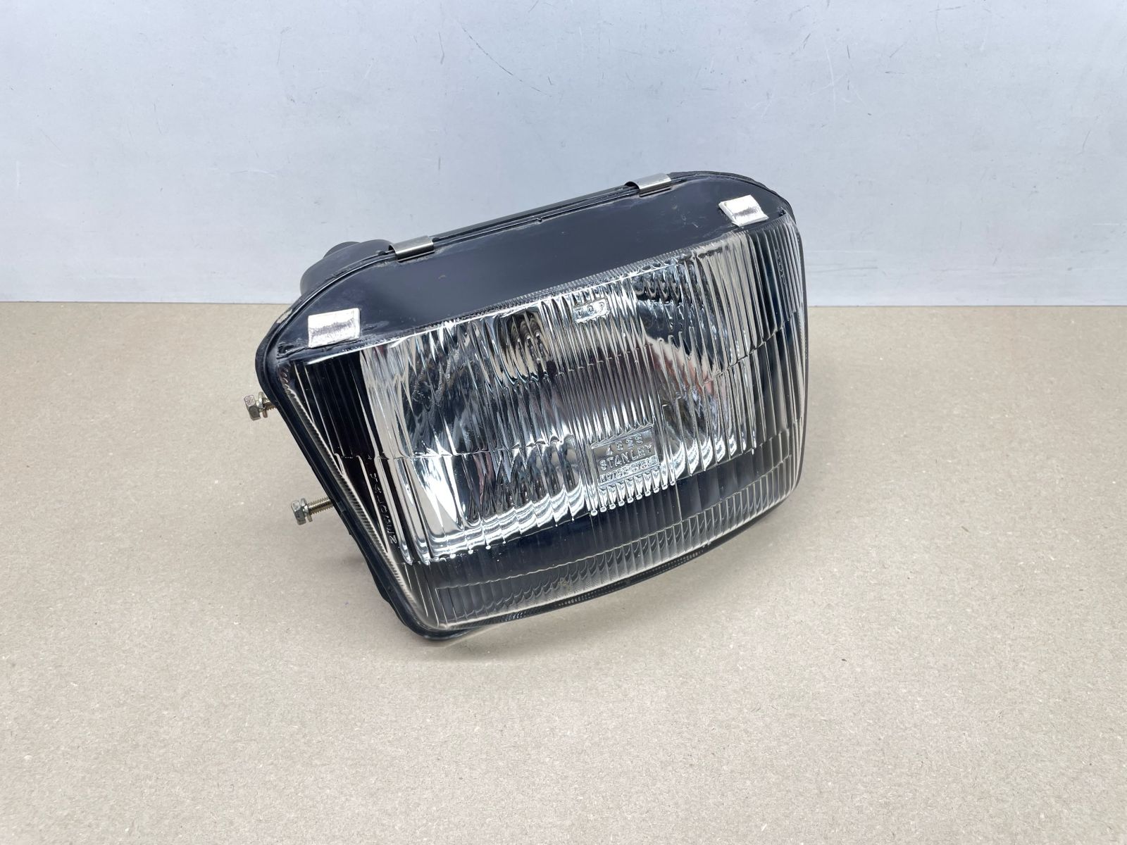 Kawasaki GPZ 500 - Scheinwerfer Licht Lampe vorne headlight (118-26)