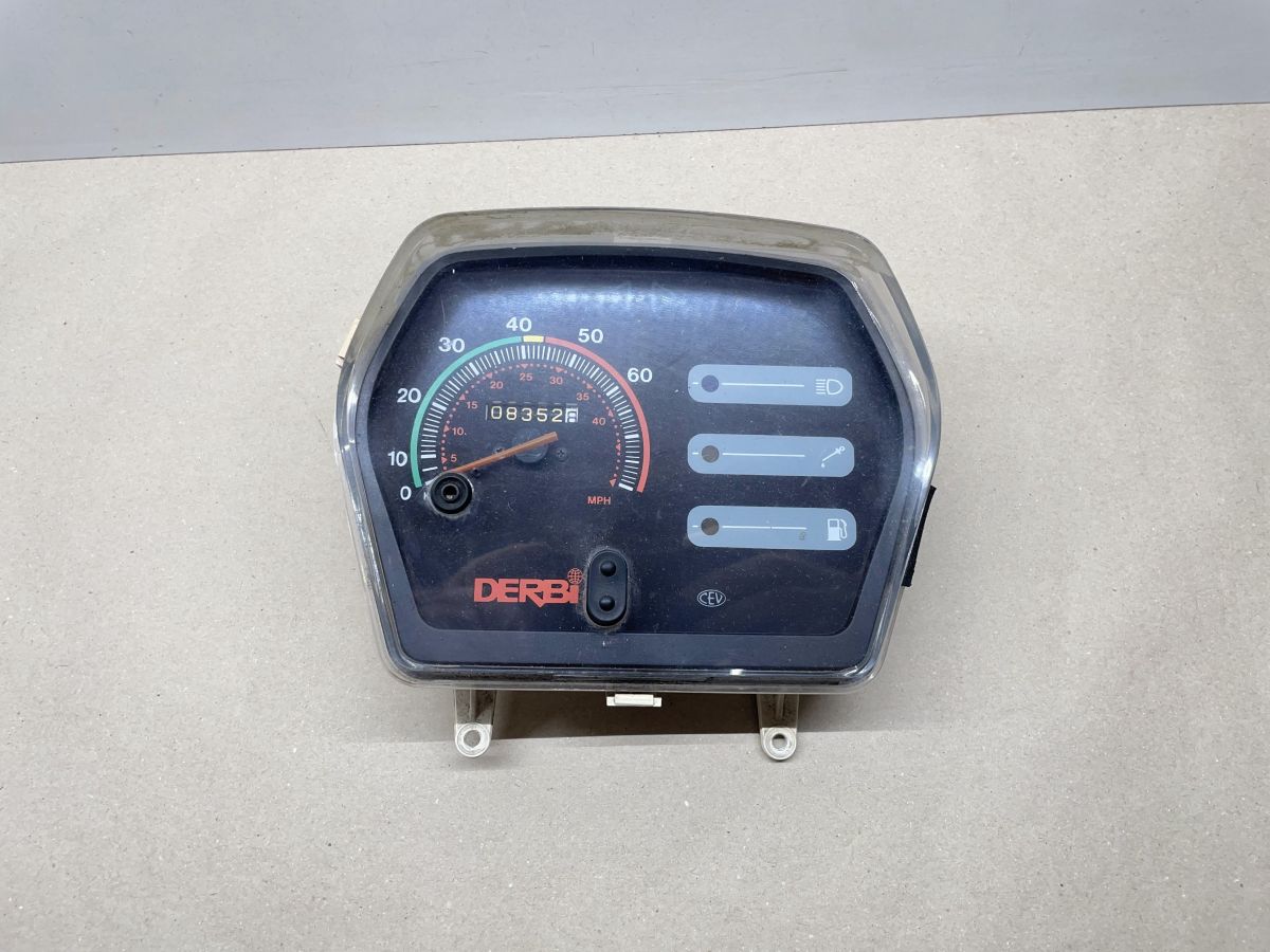 Derbi Vamos - Tacho Tachometer speedometer (102-1)