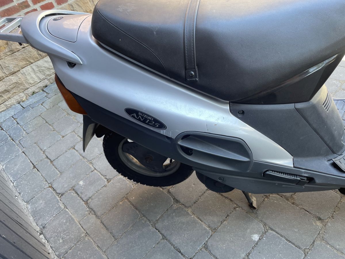 Suzuki AN 125 - Heckverkleidung Abdeckung Verkleidung hinten fairing (77)