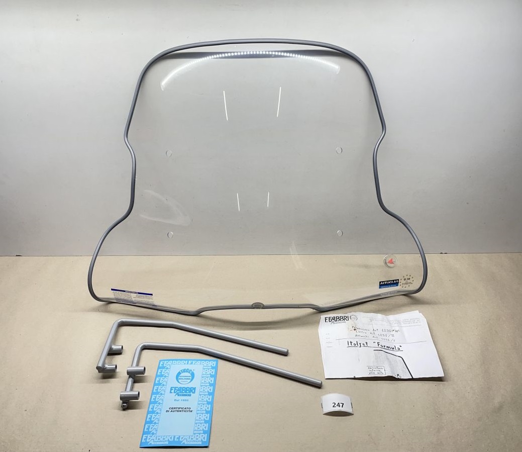 Italjet Formula 50  Fabbri Windschild NEU + Halterung Windschutzscheibe  (102)