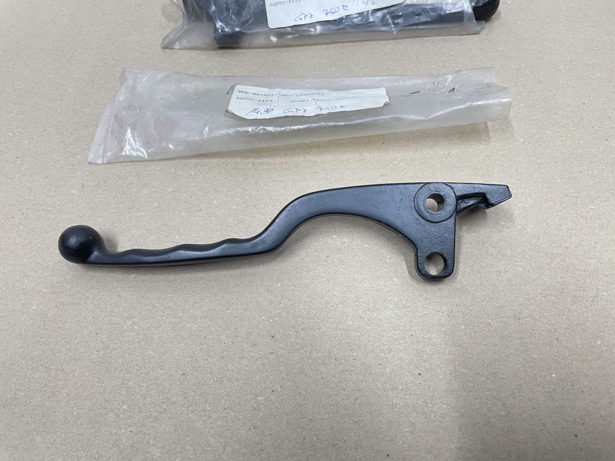 KAWASAKI GPX GPZ GTR VN ZG - 2x Kupplungshebel clutch lever (118-9)