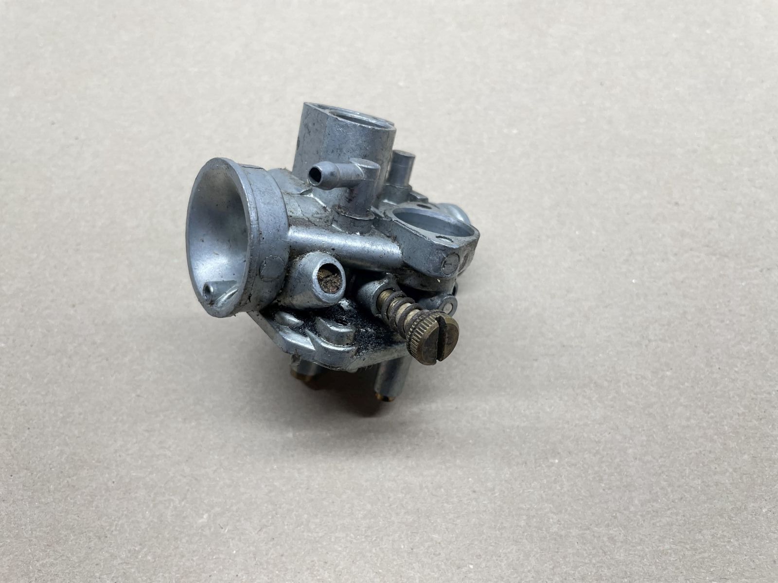 Piaggio Zip, Sfera, TPH - ORIGINAL Weber 12OM Vergaser carburetor Vespa ET2 (W8)