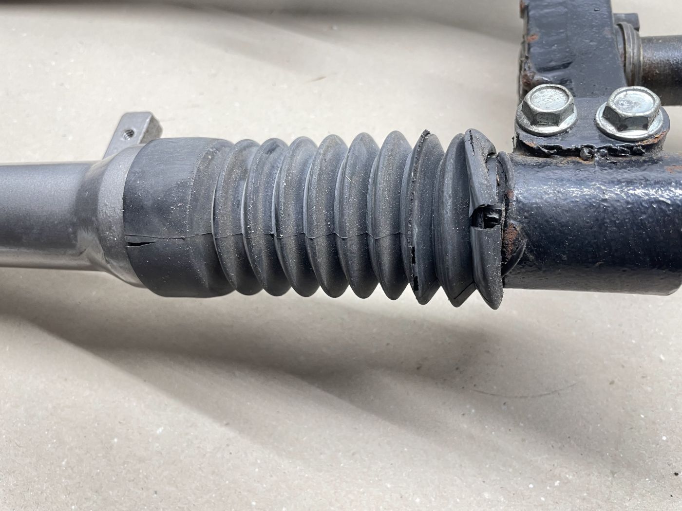 Ering / Baotian BT49QT-7 original Gabel Stoßdämpfer Federung fork  (102-14)