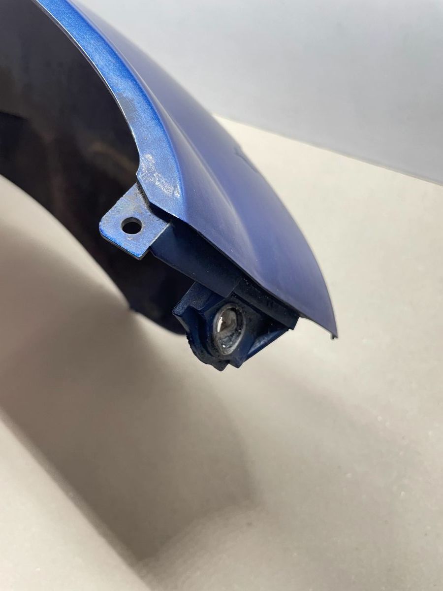 Piaggio Sfera RST 50 - Seitenteil rechts Verkleidung Abdeckung Sitzbank (102-7)